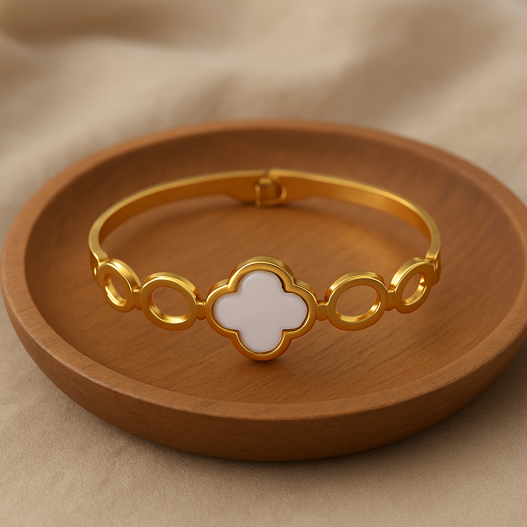White Tone Clover Bracelet