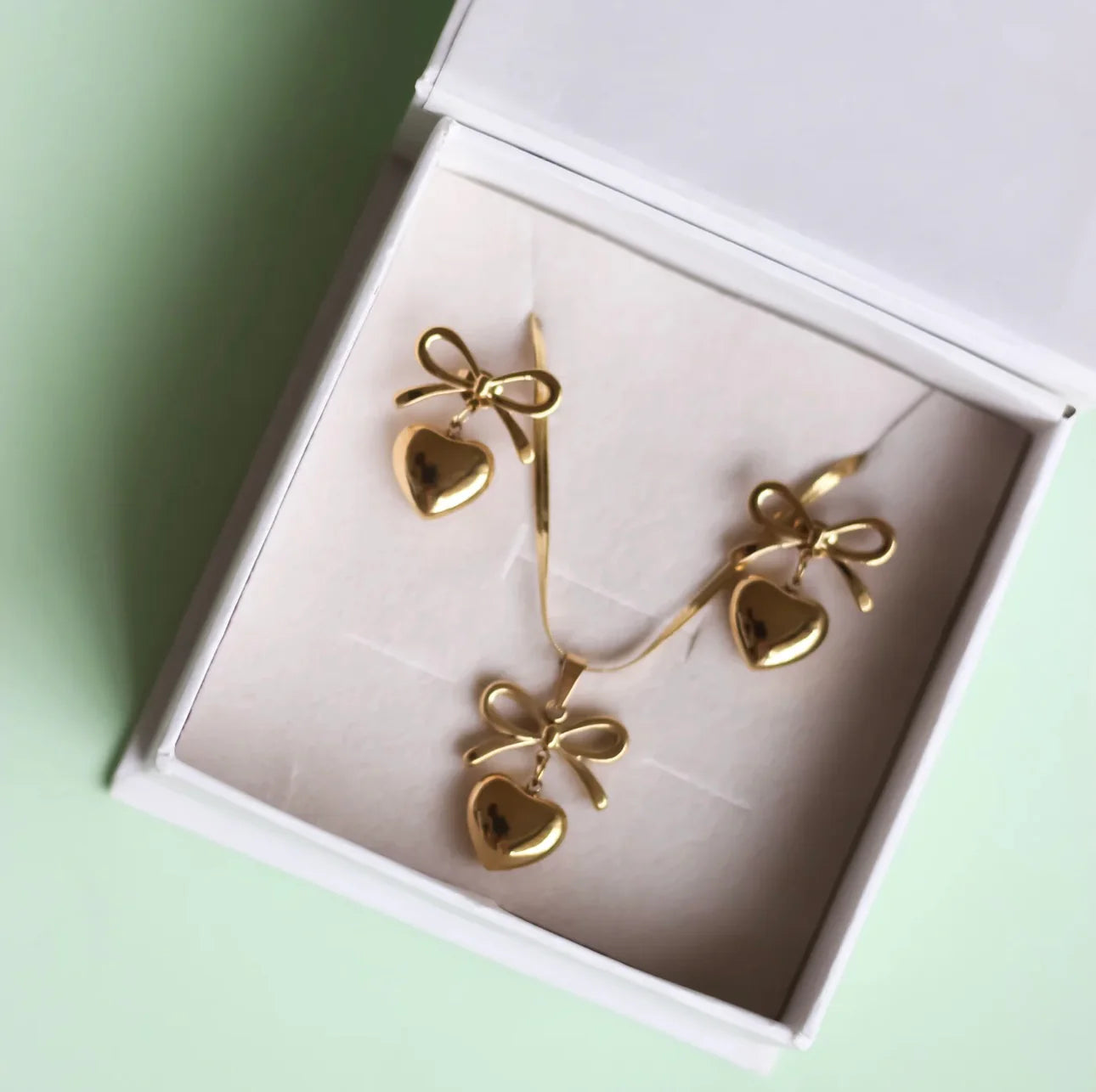 Heart And Bow Charm Set